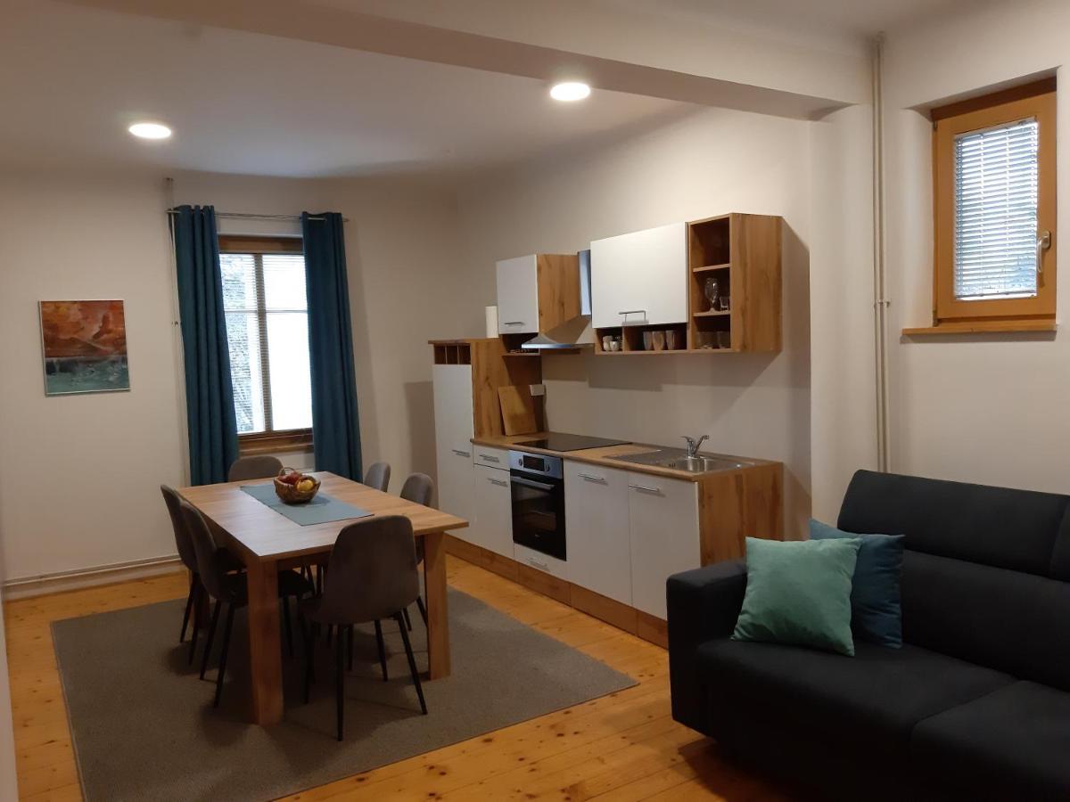 Triglav Apartment House Kranj Dış mekan fotoğraf
