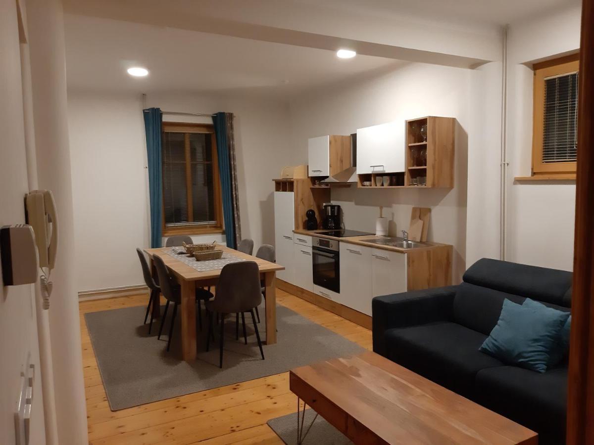 Triglav Apartment House Kranj Dış mekan fotoğraf