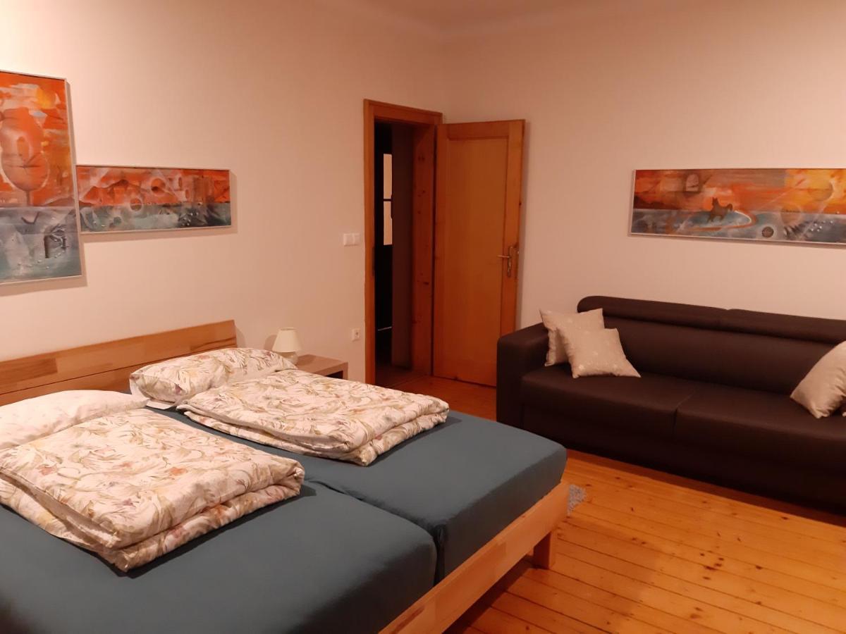 Triglav Apartment House Kranj Dış mekan fotoğraf